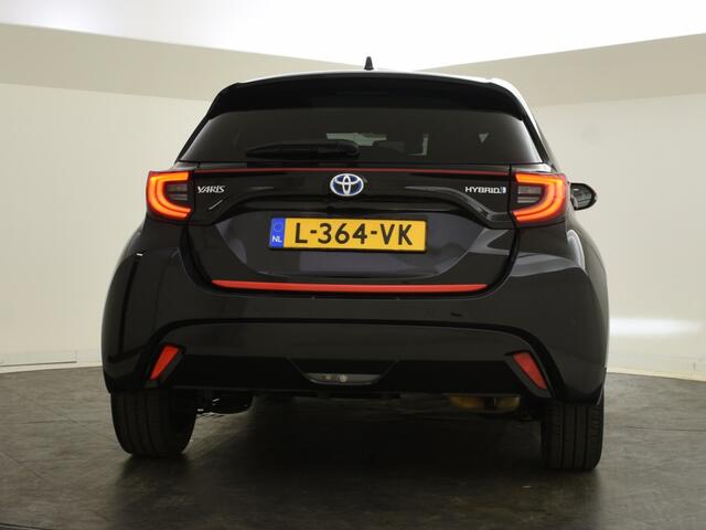 Toyota YARIS 1.5 Hybrid Executive | Panoramadak | JBL | BLS | HUD