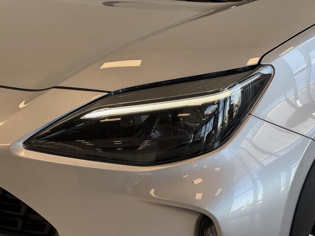 Toyota YARIS Cross 1.5 Hybrid Dynamic | Head-up display | Panorama-dak | Keyless