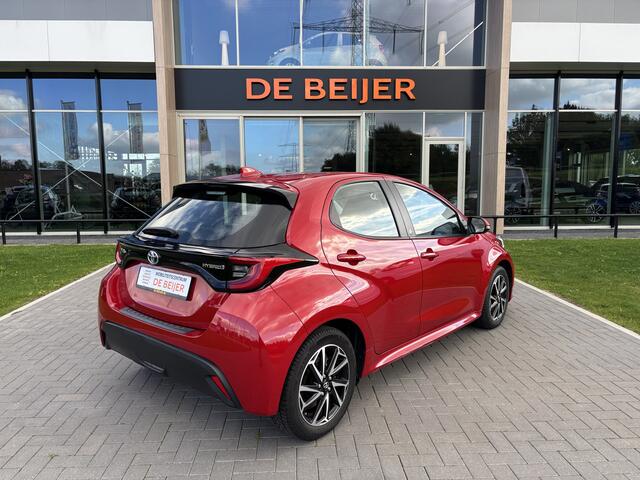 Toyota YARIS 1.5 Hybrid Dynamic Camera I App I Cruise