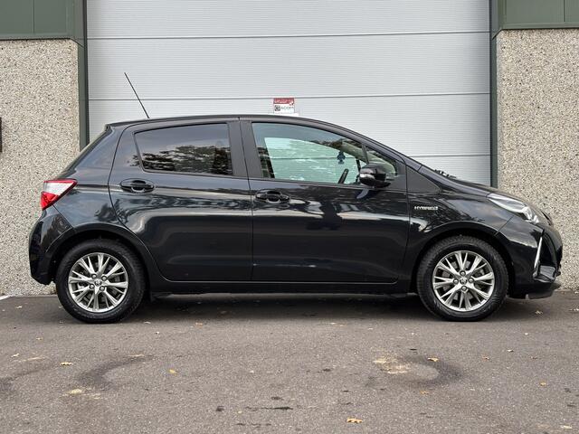 Toyota YARIS 1.5 Hybrid Dynamic Nap Camera Keyless Led Cruise Climate