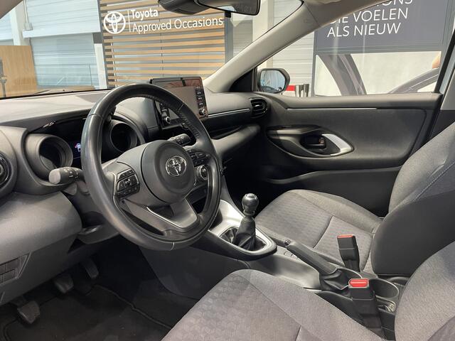 Toyota YARIS 1.5 VVT-i Dynamic | Afneembare trekhaak | Apple Carplay | Achteruitrijcamera |