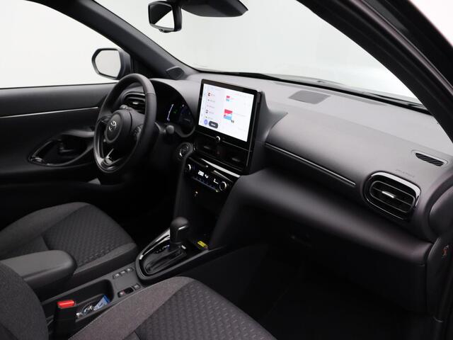 Toyota YARIS Cross 1.5 Hybrid 130 Dynamic | Achteruitrijcamera | Stuur, Voorruit en stoelverwarming | Apple Carplay & Android Auto |