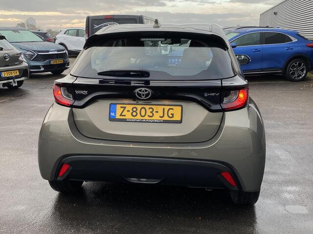 Toyota YARIS 1.5 Hybrid 115 Active 1e eign. NL-auto, Apple CarPlay/Android Auto navigatie, achteruitrij camera, adaptieve cruise control, BTW-auto!