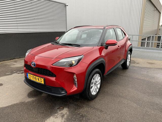 Toyota YARIS Cross 1.5 Hybrid Active 1e eign. NL-auto, Apple Carplay en/of Android auto navigatie, Achteruitrijcamera, Adaptieve cruise control, BTW-auto