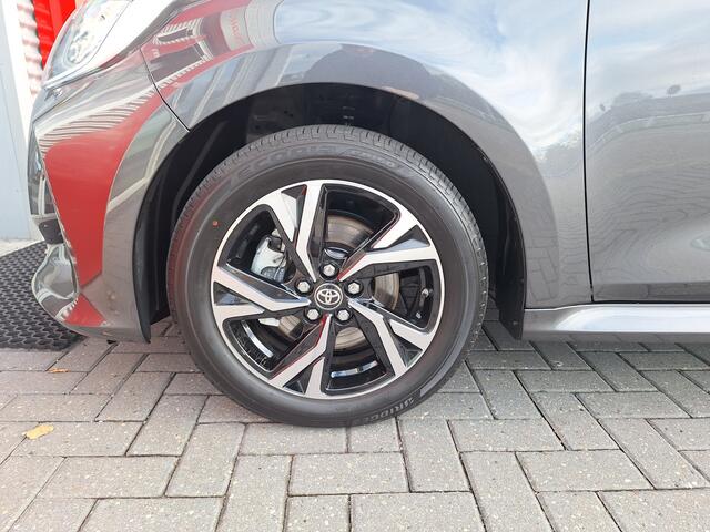 Toyota YARIS 1.5 Hybrid 115 Dynamic met Comfort Pack