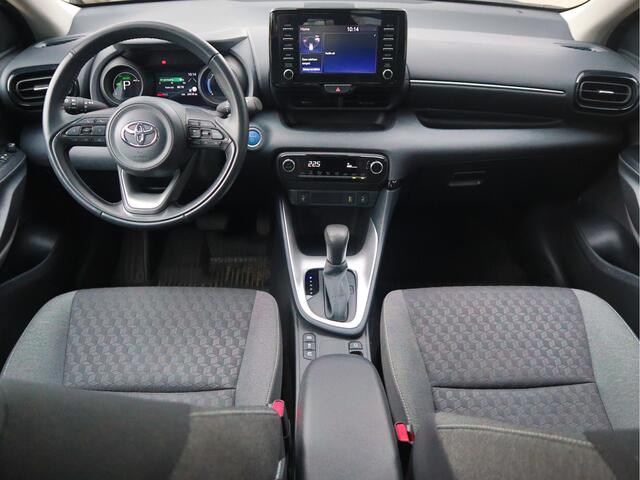 Toyota YARIS 1.5 Hybrid Dynamic | Navigatie | Camera | Stoelverwarming | Carplay | All-Seasons | Tot 10jr. garantie |