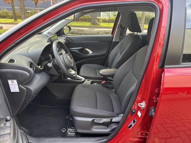 Toyota YARIS Cross 1.5 Hybrid 115 Active | 06-10141018 Voor meer informatie