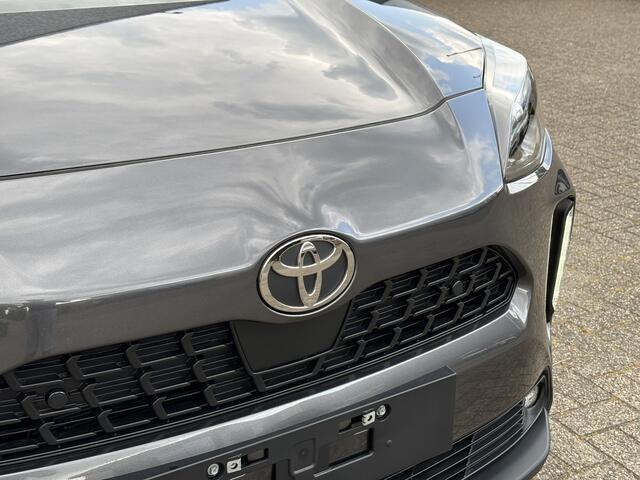 Toyota YARIS Cross 1.5 Hybrid 130 Dynamic NIEUW! / / Winterpakket / Apple/Android Carplay / Camera / Adaptive Cruise Control / Stoel en stuurwielverwarming