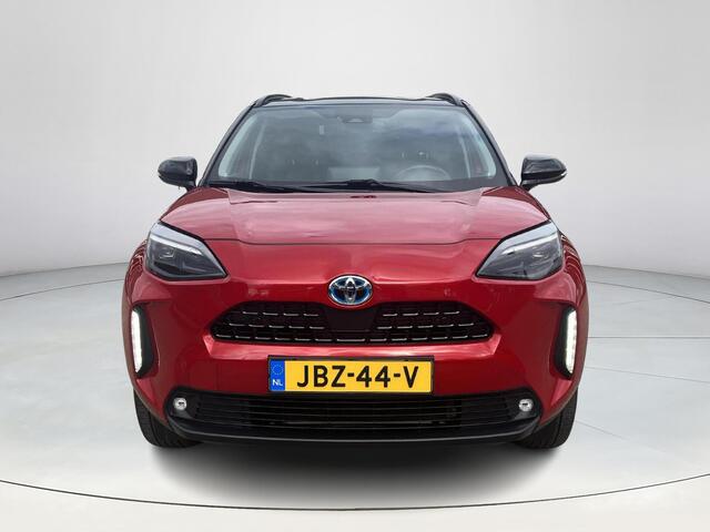 Toyota YARIS Cross 1.5 Hybrid Executive | Navigatie | Stoel- + stuurverwarming | 18 inch LM-velgen | Keyless entry |