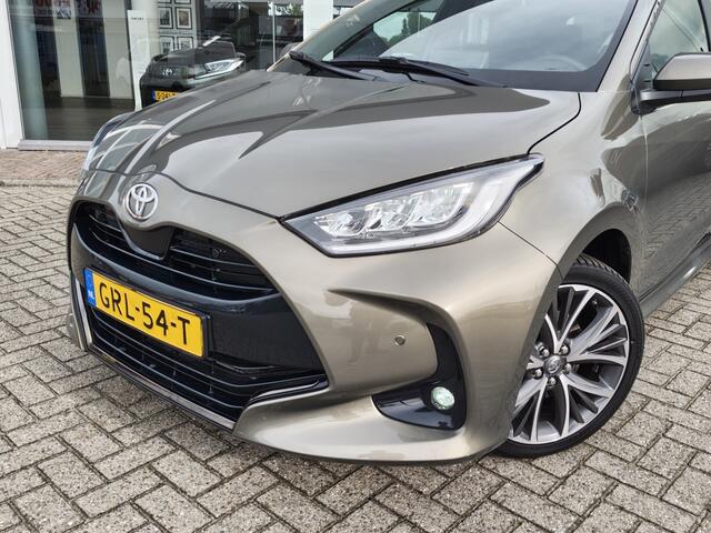 Toyota YARIS 1.5 Hybrid 130 Executive | NL Auto | Sensoren v/a | Stoel & Stuu