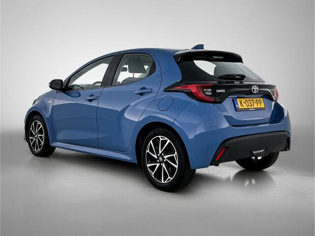 Toyota YARIS 1.5 Hybrid Dynamic | 1e Eigenaar | BTW'er | Nieuw Geleverd en Onderhouden |