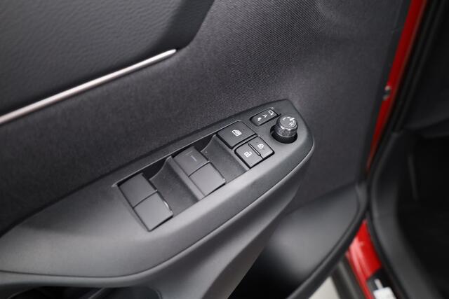 Toyota YARIS Cross 1.5 Hybrid 130 Teamplayer | Winter pakket | Safety pakket | Navi | Adapt. Cruise | Camera | Keyless