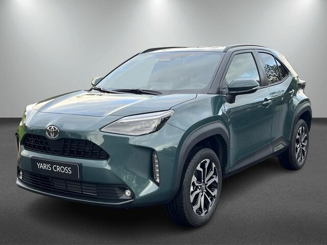 Toyota YARIS 1.5 Hybride 130 pk Black Edition, Safety + Winter pakket.