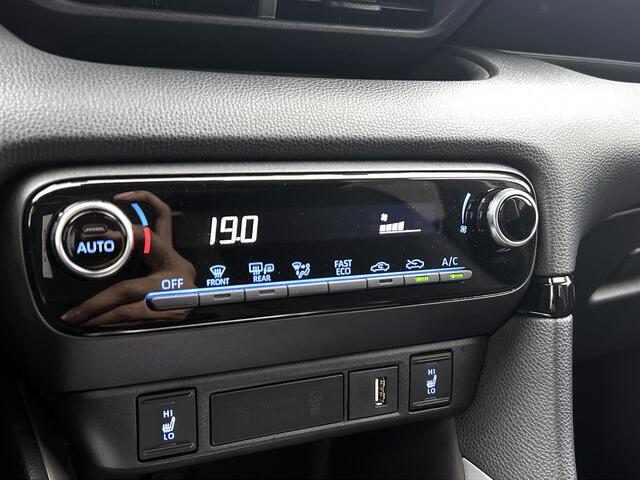 Toyota YARIS 1.5 Hybrid 115 First Edition (Team D) | Apple CarPlay / Android Auto (Navigatie) |