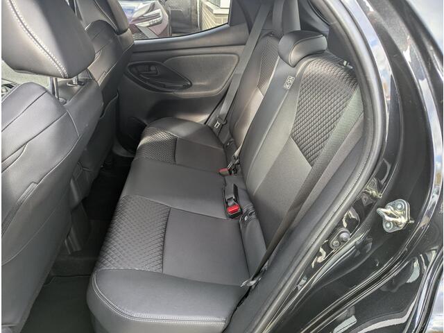 Toyota YARIS 1.5 Hybrid Executive 1ste Eig | PDC | Navi | Carplay AndroidAuto