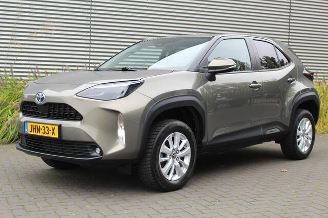 Toyota YARIS Cross 1.5 Hybrid Dynamic Limited 4 AWD I CAR PLAY I ADP.CRUISE I CAMERA I