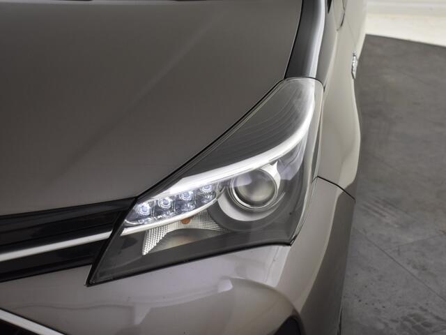 Toyota YARIS 1.5 Hybrid Trend | Trekhaak| Navigatie | Lm Velgen