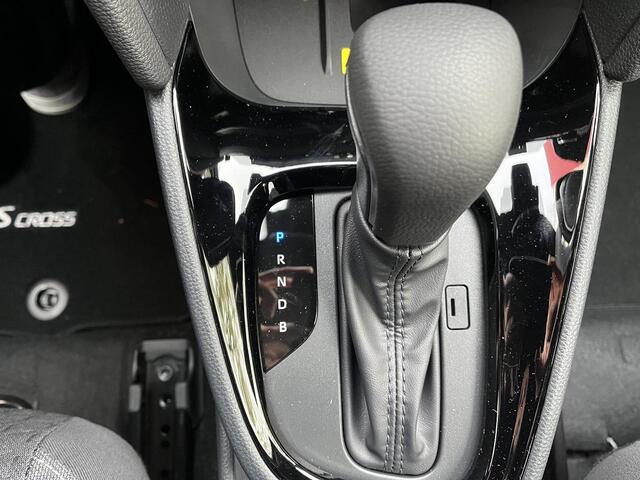 Toyota YARIS Cross 1.5 Hybrid 130 Dynamic | Rijklaar | Stoel en stuurverwarming | Parkeersensoren