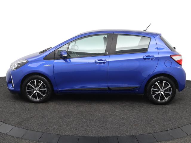 Toyota YARIS 1.5 Hybrid Design | Navigatie | Cruise control | Keyless entry en start |