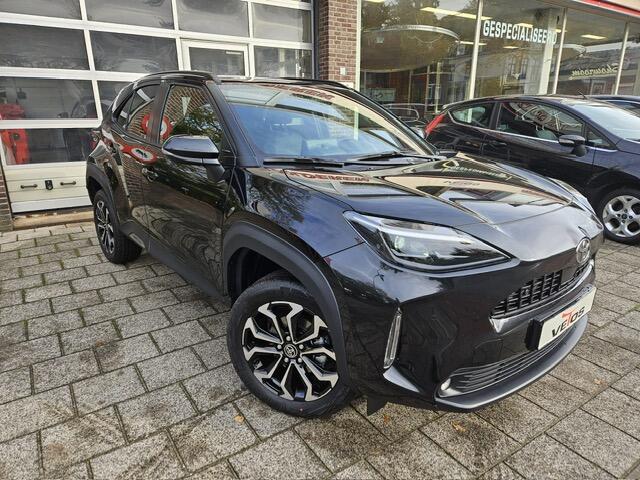 Toyota YARIS Cross 1.5 Hybrid 115 Dynamic PDC/NAVI/CARPLY