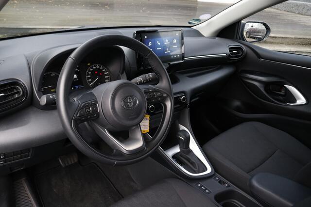 Toyota YARIS 1.5 Hybrid 115 Active | Trekhaak | All-Season banden | Apple Carplay |