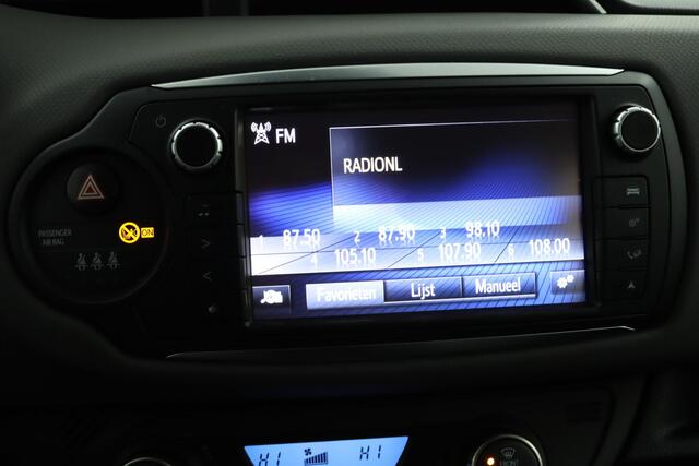 Toyota YARIS 1.5 Hybrid Trend | Airco | Achteruitrijcamera | Lichtmetalen velgen | Bluetooth |