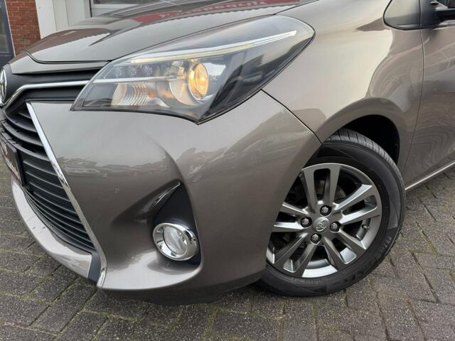 Toyota YARIS 1.3 VVT-i Automaat Led Cruise Navi Airco Trekhaak