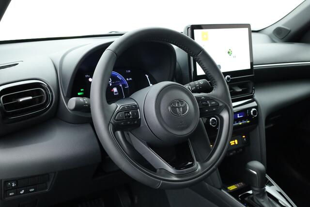 Toyota YARIS Cross 1.5 Hybrid 130 Teamplayer | Pearl White parelmoer | Winter pack | Safety Pack | Adapt. Cruise | Camera