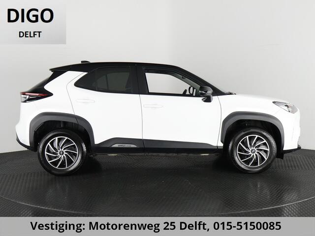 Toyota YARIS Cross 1.5 HYBRID BI-TONE MET LUXERY PACK GARANTIE-2033 CLOUD NAVIGATIE .CLIMA.CRUISE.KEYLESS.