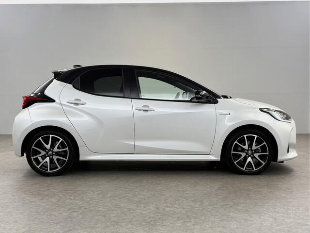 Toyota YARIS 1.5 Hybrid Bi-Tone Executive | Camera | Carplay | Adaptive Cruise | Trekh. | LED | Navi | Keyless