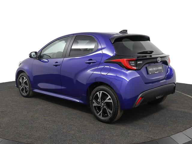 Toyota YARIS 1.5 Hybrid 115 Dynamic | Adaptive Cruise Control | Achteruitrijcamera | Stoelverwarming | Stuurverwaming |
