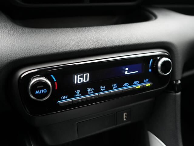 Toyota YARIS 1.5 Hybrid Dynamic | Achteruitrijcamera | Apple Carplay/ Android Auto |