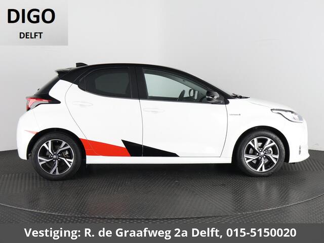 Toyota YARIS 1.5 Hybrid Dynamic Sport GRMN Pack | Navigatie | Dealer onderhouden | Apple Carplay & AndroidAUTO | Camera |