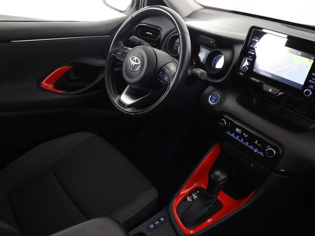 Toyota YARIS 1.5 Hybrid Dynamic Sport GRMN Pack | Navigatie | Dealer onderhouden | Apple Carplay & AndroidAUTO | Camera |