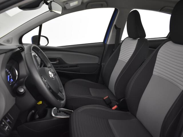Toyota YARIS 1.5 Hybrid Dynamic | Camera | All Seasons