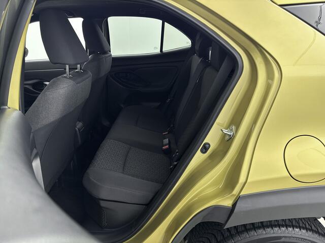 Toyota YARIS Cross 1.5 Hybrid Business Plus | Stoelverwarming | Achteruitrijcamera | Stuurverwarming |