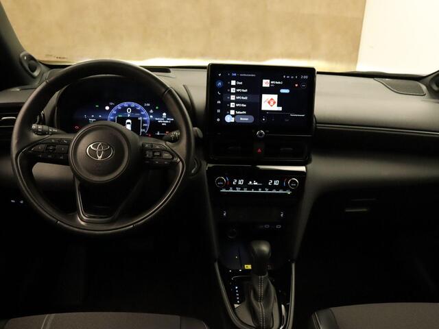 Toyota YARIS Cross 1.5 Hybrid 130 Launch Edition - ORIGINEEL NEDERLANDSE AUTO - TREKHAAK TREKGEWICHT 750 KG - ELEKTRISCHE ACHTERKLEP - AFKOMSTIG VAN 1E EIGENAAR - CAMERA - NAVIGATIE - HEAD UP DISPLAY - PARKEERSENSOREN VOOR/ ACHTER - STUUR EN STOEL VERWARMING