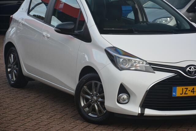 Toyota YARIS 1.3 VVT-i Trend | Navigatie | Camera | Cruise | Lane assist | Clima | NL auto!! |