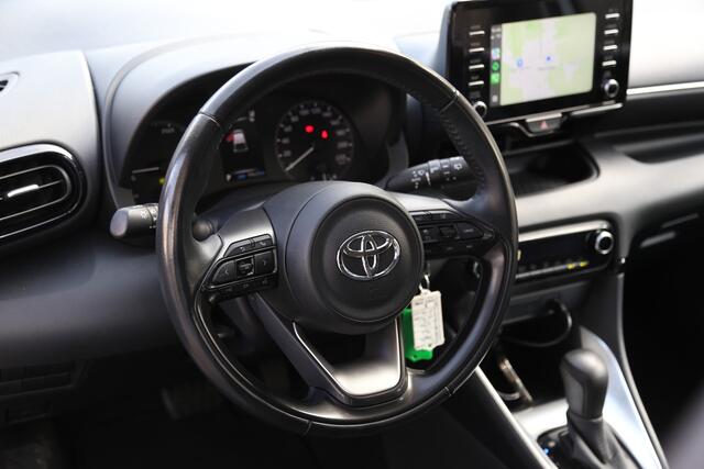 Toyota YARIS 1.5 Hybrid Active Navi Carplay Camera ACC