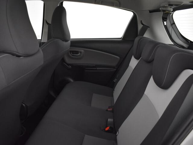 Toyota YARIS 1.5 Hybrid Active | Camera | Navigatie