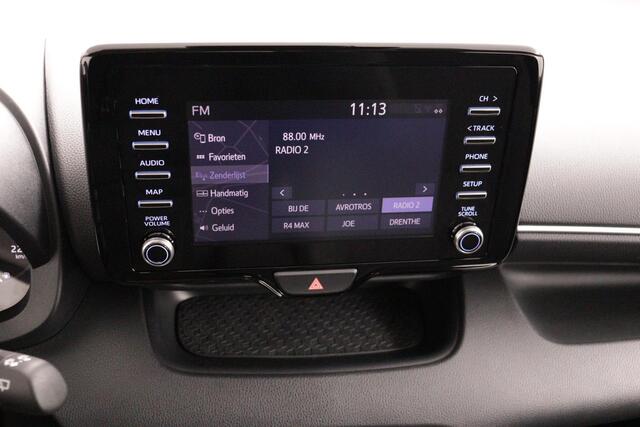 Toyota YARIS 1.5 Hybrid Active | Apple Carplay/Android Auto | Parkeercamera | Navigatie |