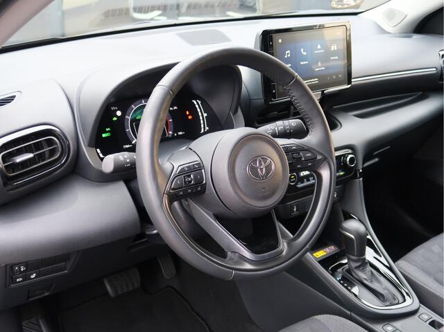 Toyota YARIS 1.5 Hybrid 115 Business Plus | Camera | Parkeersensoren | Stoel-Stuurverwarming | Carplay