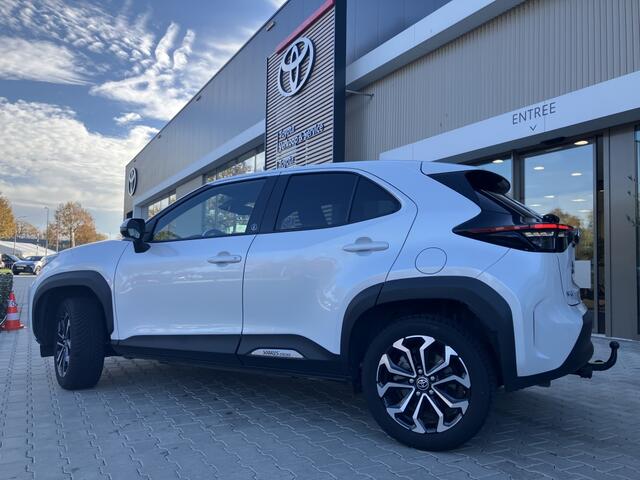 Toyota YARIS 1.5 Hybrid Dynamic | Trekhaak | PDC v/a | Blindspot