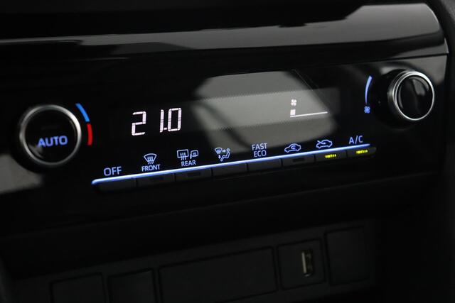 Toyota YARIS Cross 1.5 Hybrid Comfort | Cruis control | Apple carplay & Android auto |