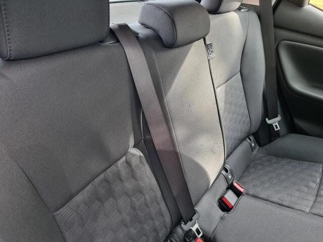 Toyota YARIS 1.5 Hybrid 115 Bns