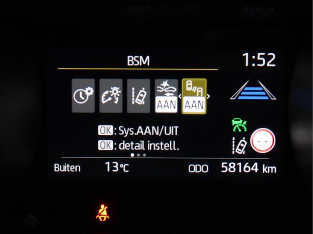 Toyota YARIS Cross 1.5 Hybrid Business Plus | parkeersensoren | stoelverw | navigatie | camera |