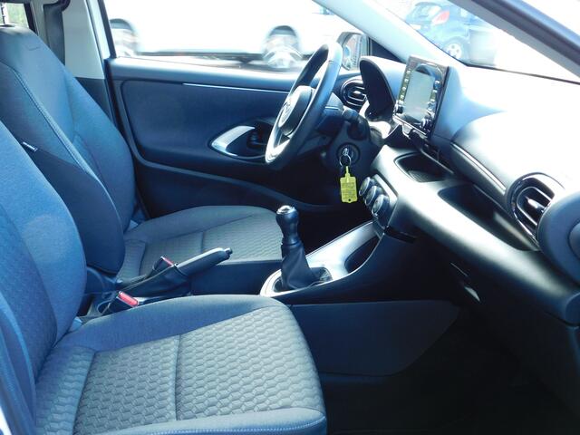 Toyota YARIS 1.0 VVT-i Active