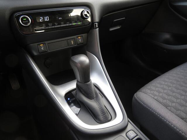 Toyota YARIS 1.5 Hybrid Dynamic Airco ACC-Cr-Control Stoelverw