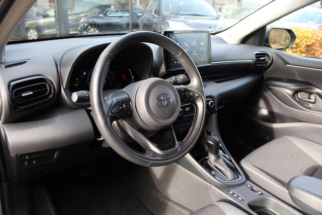 Toyota YARIS 1.5 Hybrid 115 First Edition | Rijklaar | PDC | Dodehoekdetectie | Apple/Android | Camera | Stoel/Stuur-verwarming
