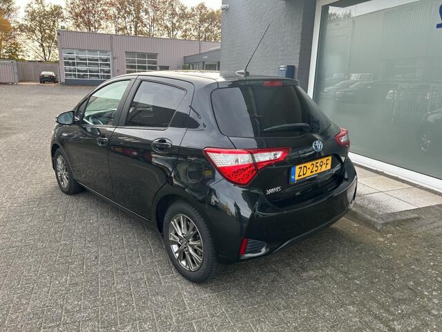 Toyota YARIS 1.5 HYBRID. DYNAMIC AUTOMAAT